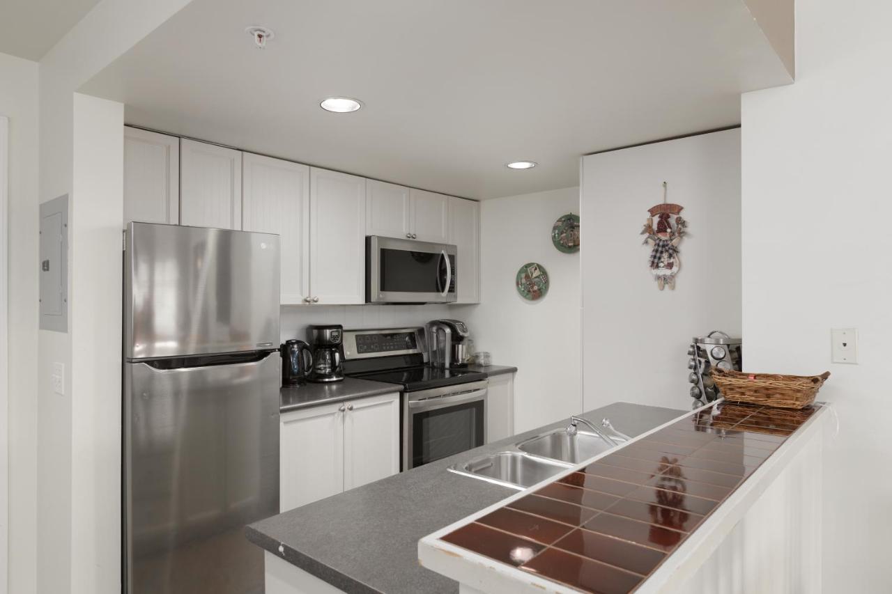Tyndall Stone Lodge By Cozystay Signature Whistler Extérieur photo