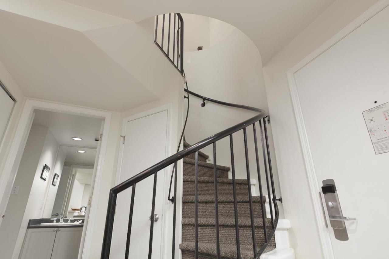 Tyndall Stone Lodge By Cozystay Signature Whistler Extérieur photo